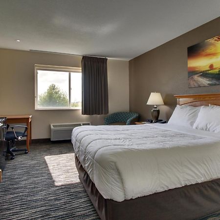 Everspring Inn & Suites Oskaloosa Eksteriør bilde
