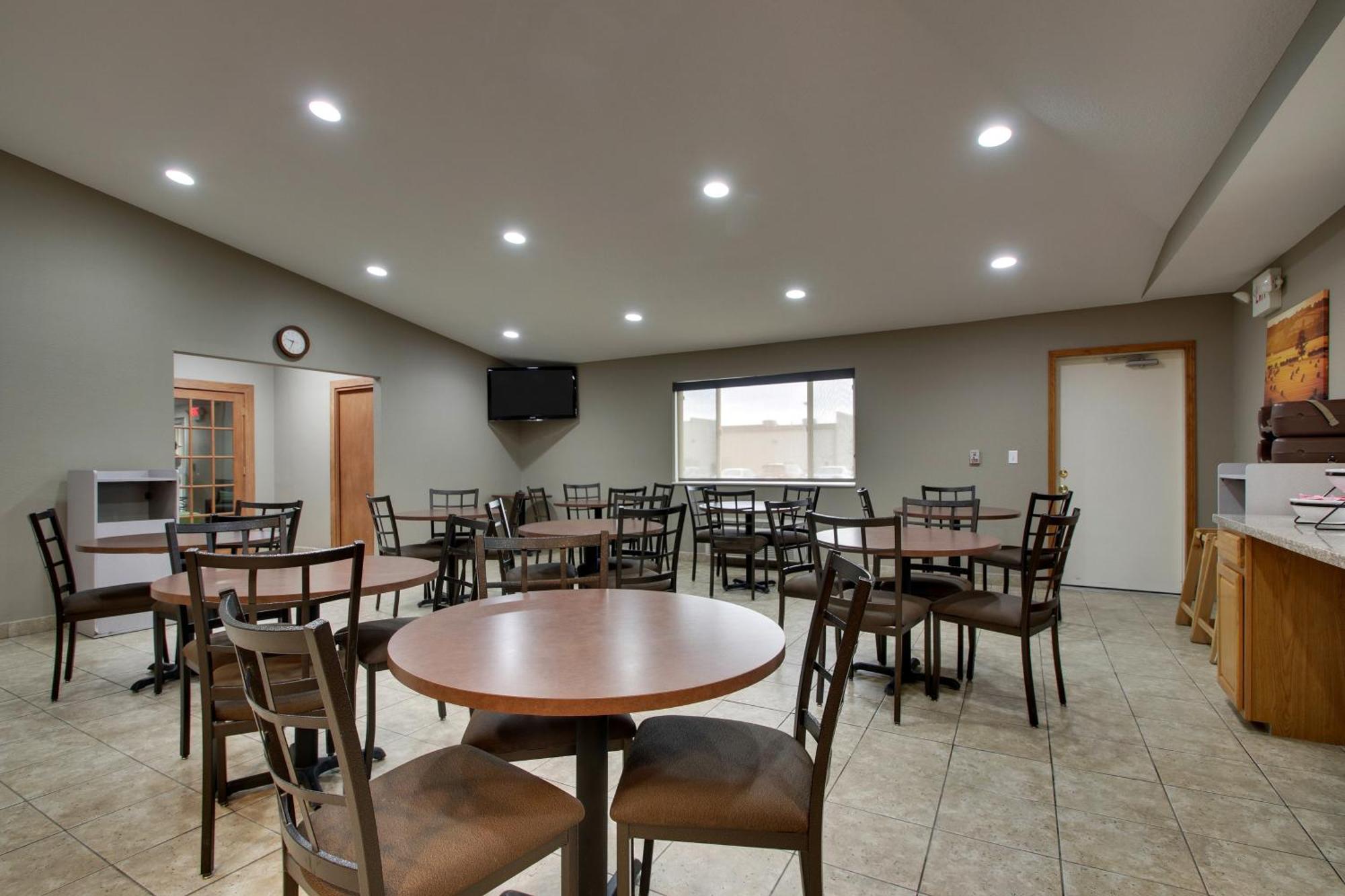 Everspring Inn & Suites Oskaloosa Eksteriør bilde