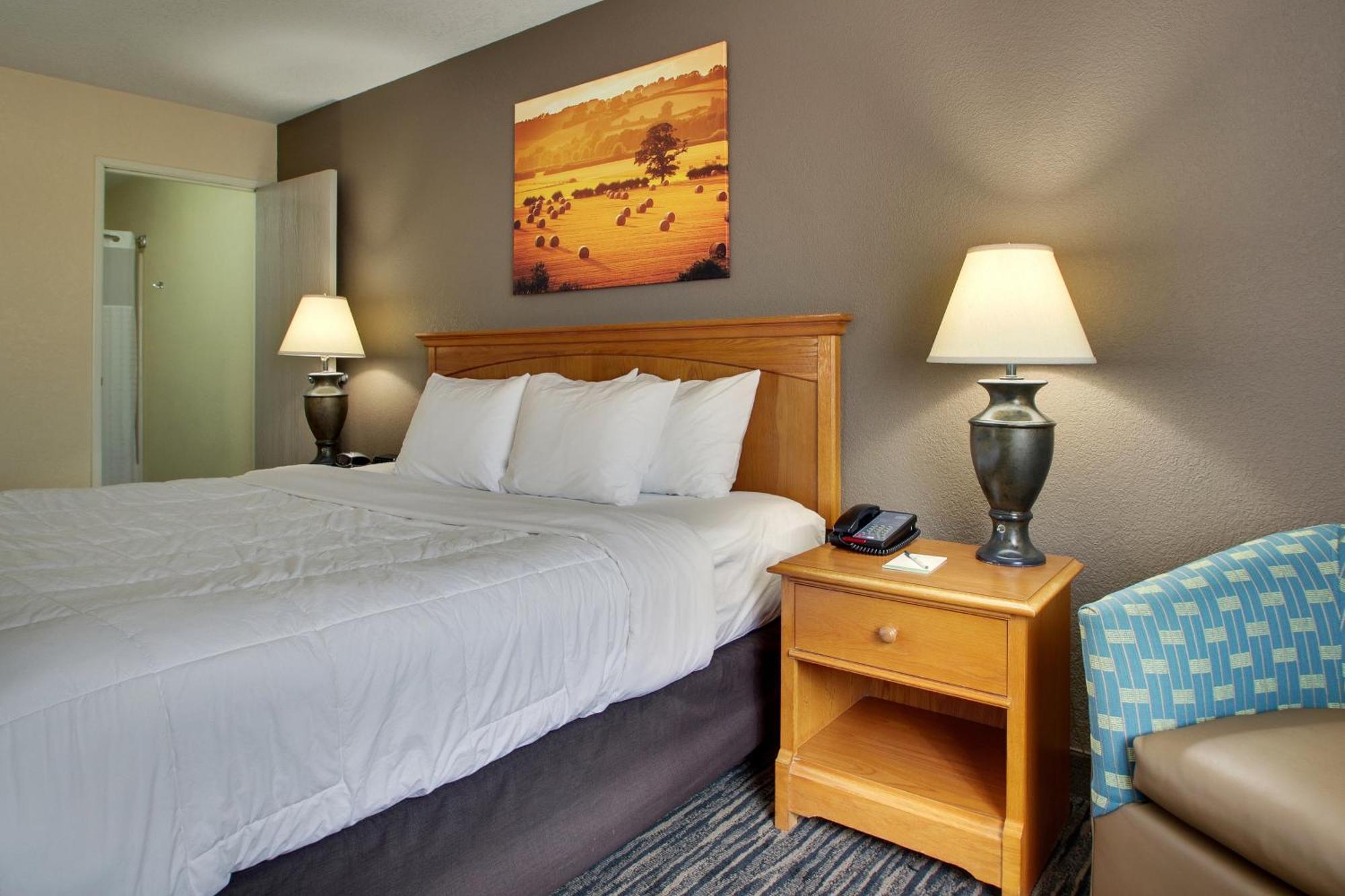 Everspring Inn & Suites Oskaloosa Eksteriør bilde