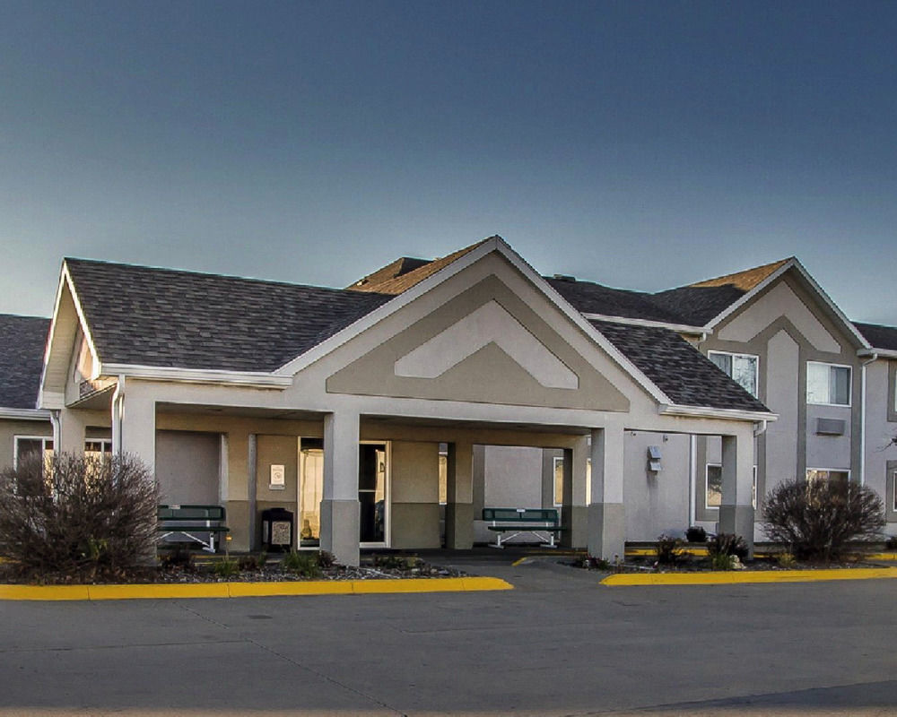 Everspring Inn & Suites Oskaloosa Eksteriør bilde