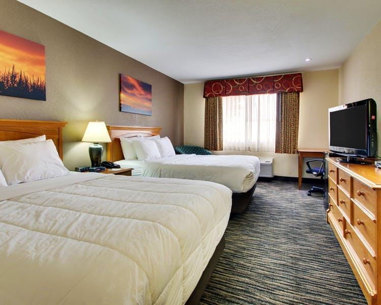 Everspring Inn & Suites Oskaloosa Eksteriør bilde